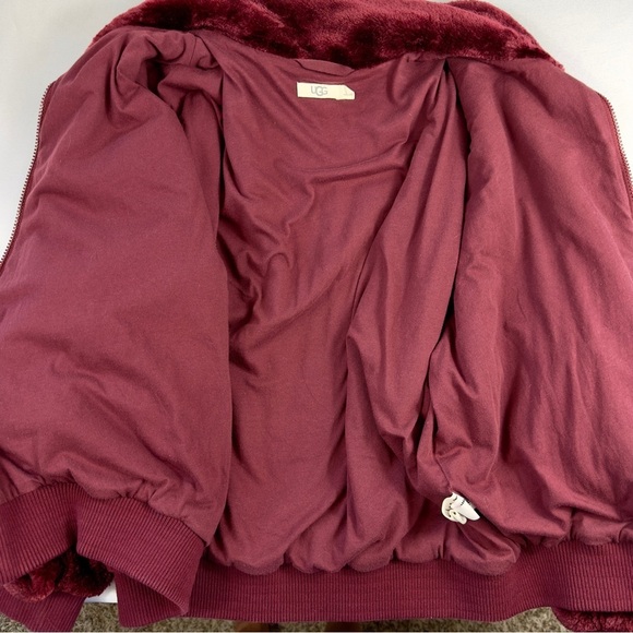 UGG Laken Sherpa Women’s Zip Up Jacket in Rosewood Size Medium - Picture 4 of 10